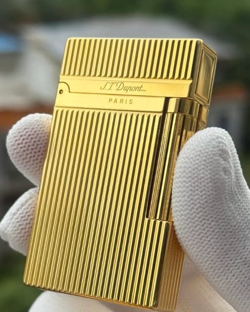 Atlas  Vertical Stripes Cigarette Lighter