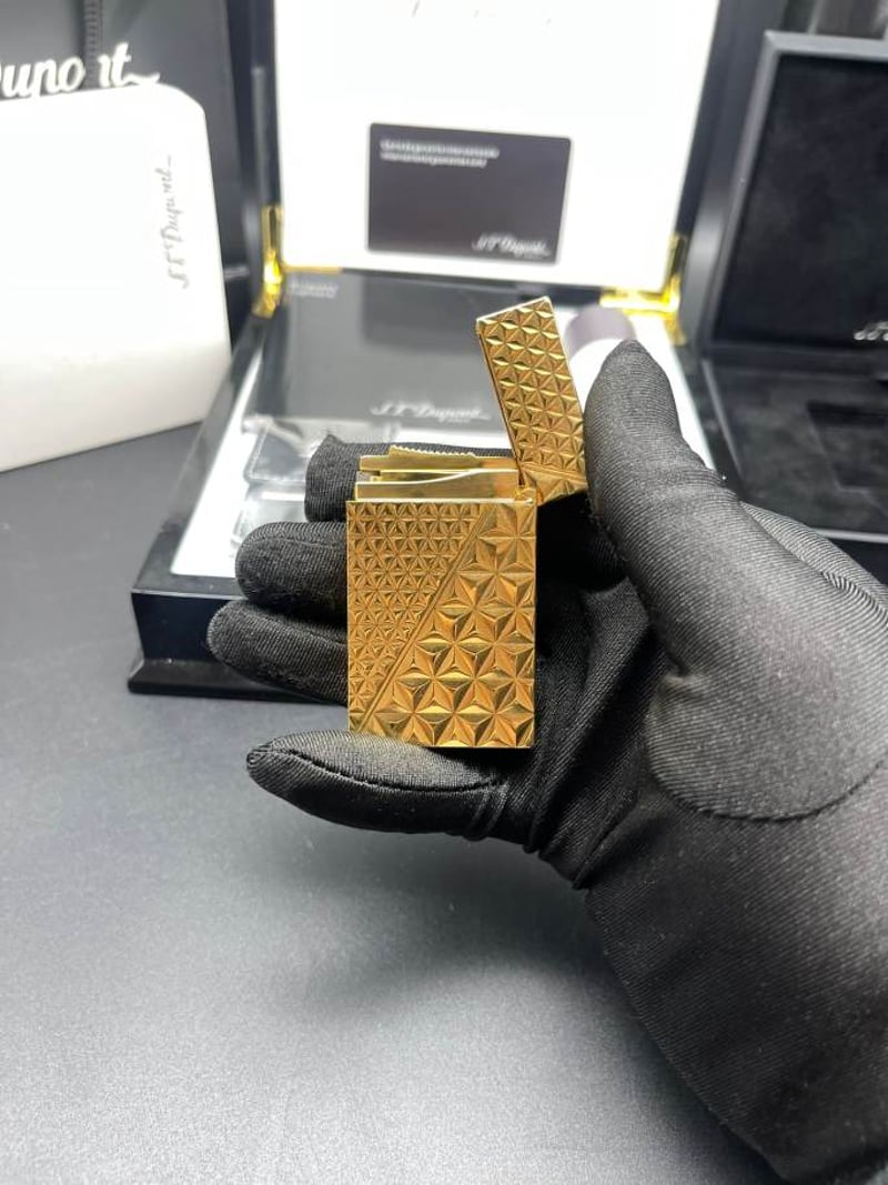 Luxury Diamond Classic S.T Dupont Lighter