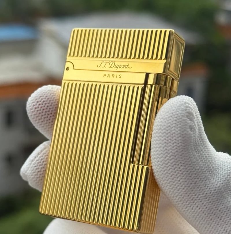 Atlas Vertical Stripes Cigarette Lighter